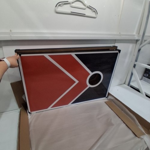 FESHIR CORNHOLE BOARD SET WITH BEAN BAGS AND CARRY CASE - 2FT X 3FT - BLACK/RED (MODEL:CH401) image 4