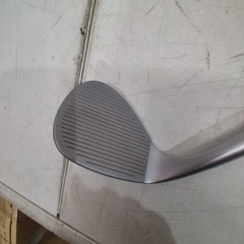 MEN'S CLEVELAND GOLF FULL-FACE WEDGE - 58 DEGREES- 10- R\H image 3