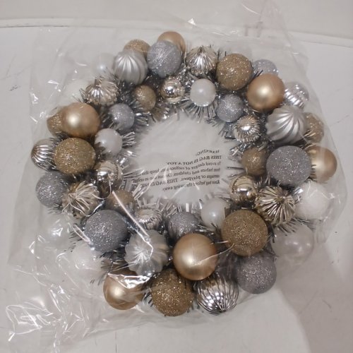 GOVIRAYE VIBRANT CHRISTMAS PARTY WREATH WITH ORNAMENTS - 16" - SILVER / GOLD image 2