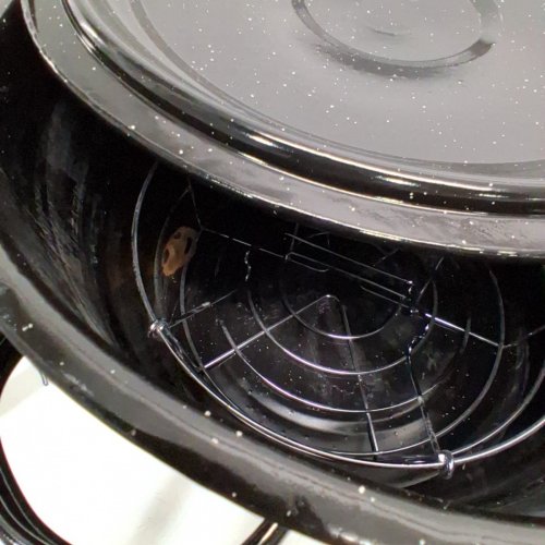 STARFRIT CARBON STEEL STOCKPOT WITH CANNING RACK AND LID - OVEN SAFE - 19.9L - BLACK image 3