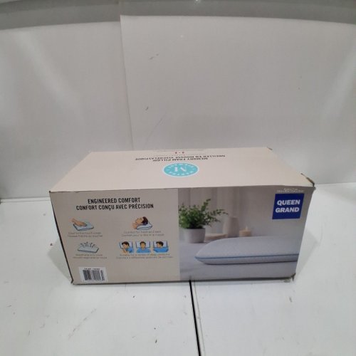 MARTHA STEWART MEMORY FOAM COOLING PILLOW - QUEEN (18" X 28") - WHITE/BLUE (MODEL: 1392500) image 4