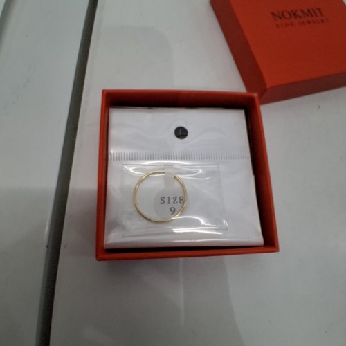 ADULTS NOKMIT FINE JEWELRY STACKABLE WEDDING BAND RING - SIZE 9 /1MM- 1/20 14 K GOLD image 2