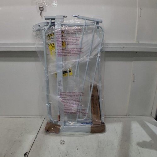 REGALO EASY STEP SAFETY GATE - 29"- 38.5" - WHITE (MODEL: 1160-DS) image 2
