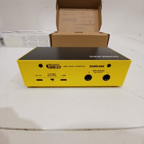 SONICAKE USB AUDIO INTERFACE - 48 V PHANTOM POWER; DC 5 V - YELLOW / BLACK (MODEL: SONIC CUBE) image 4