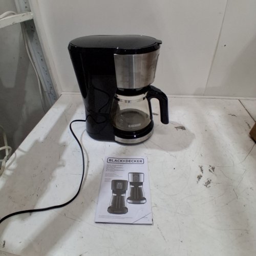 BLACK AND DECKER STAINLESS STEEL PROGRAMMABLE COFFEE MAKER - 12 CUPS - STAINLESS STEEL/BLACK (MODEL: ‎CM1231SC) image 3