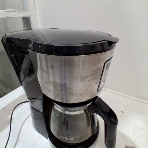 BLACK AND DECKER STAINLESS STEEL PROGRAMMABLE COFFEE MAKER - 12 CUPS - STAINLESS STEEL/BLACK (MODEL: ‎CM1231SC) image 4