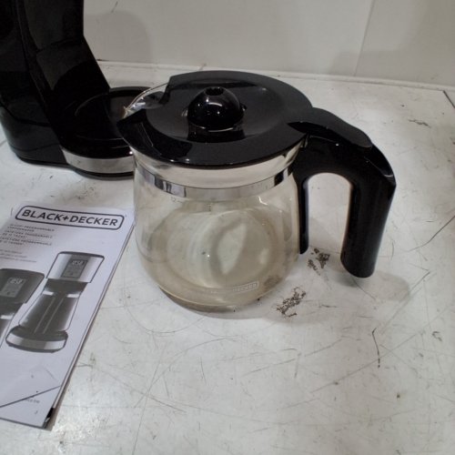 BLACK AND DECKER STAINLESS STEEL PROGRAMMABLE COFFEE MAKER - 12 CUPS - STAINLESS STEEL/BLACK (MODEL: ‎CM1231SC) image 8