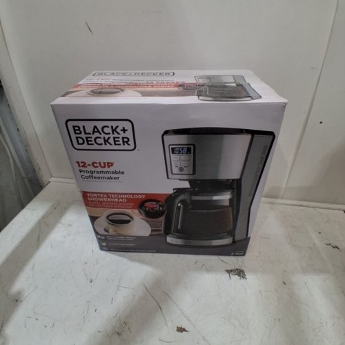 BLACK AND DECKER STAINLESS STEEL PROGRAMMABLE COFFEE MAKER - 12 CUPS - STAINLESS STEEL/BLACK (MODEL: ‎CM1231SC) image 9