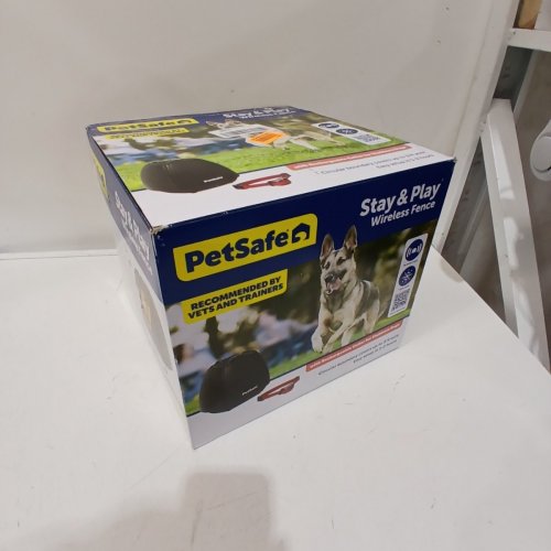 PETSAFE STAY + PLAY WIRELESS FENCE, COVERS UP TO 3/4 ACRE, FOR DOGS AND CATS OVER 2.3 KG, WATERPROOF AND RECHARGEABLE, WITH TONE AND STATIC STIMULATION (PIF00-13663) image 4