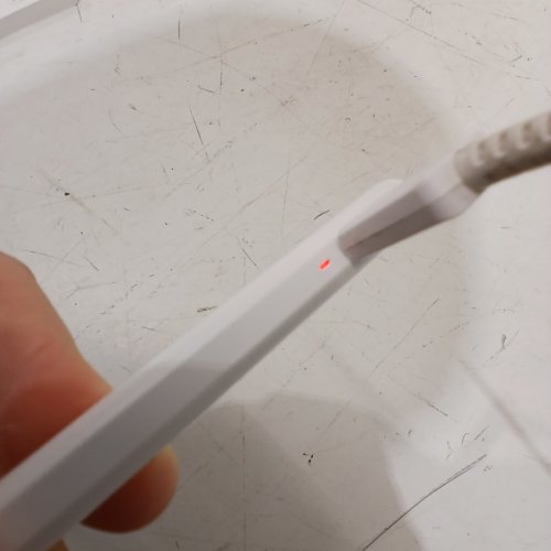METAPEN FAST CHARGE PENCIL STYLUS A8 FOR APPLE PRODUCTS - WHITE (MODEL: ‎ME-APP152) image 2