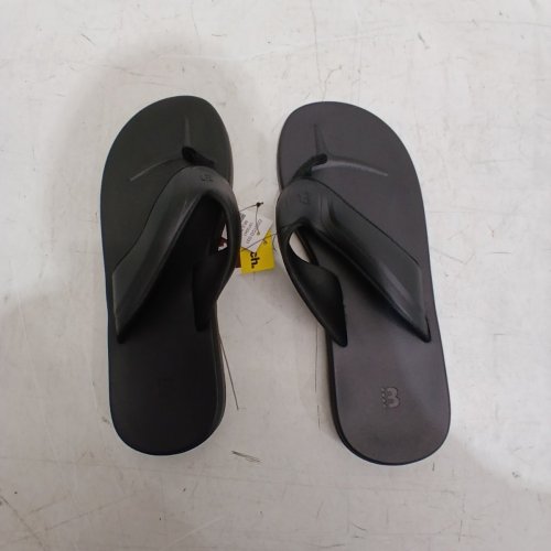 MEN'S BENCH COMFORT FLIP FLOP - SIZE 11 - BLACK (STYLE : 1872041) image 2