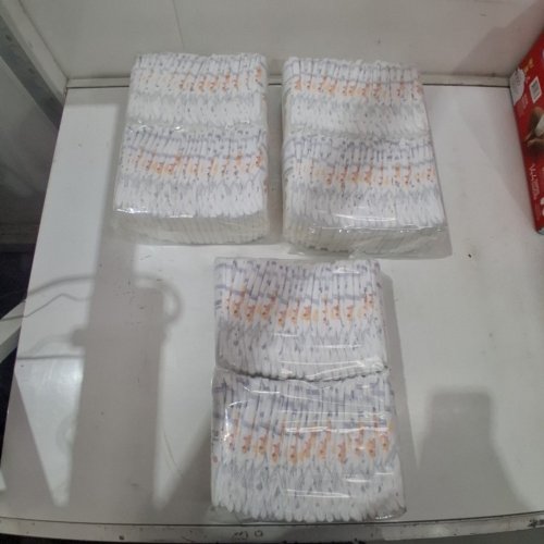 144PK HUGGIES LITTLE SNUGGLERS DIAPERS - SIZE NEWBORN image 2