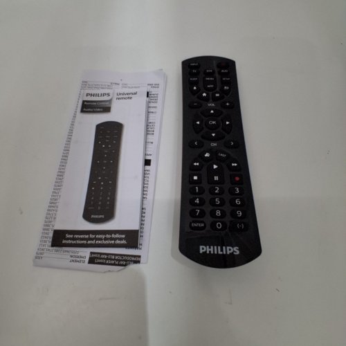 PHILIPS 3 DEVICE UNIVERSAL TV REMOTE - BLACK (MODEL: SRP4322B/27) image 2
