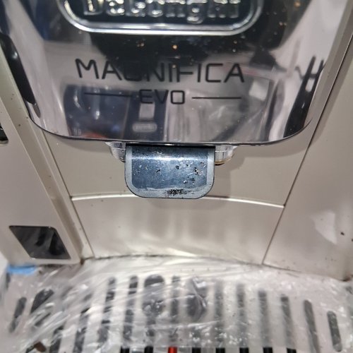 DE'LONGHI MAGNIFICA EVO WITH LATTECREMA COFFEE & ESPRESSO MAKER MACHINE WITH 7-TOUCH RECIPES, SILVER (MODEL: ECAM29084SB) image 5