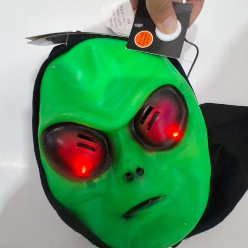 ALIEN MASK - ADULT ONE SIZE - GREEN AND BLACK image 3