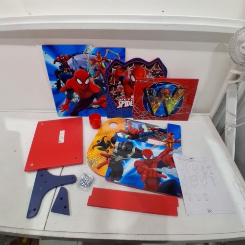 DELTA CHILDREN MARVEL ULTIMATE SPIDER-MAN CHAIR DESK WITH STORAGE BIN - 50LB - RED/BLUE (MODEL: TC85877SM) image 2