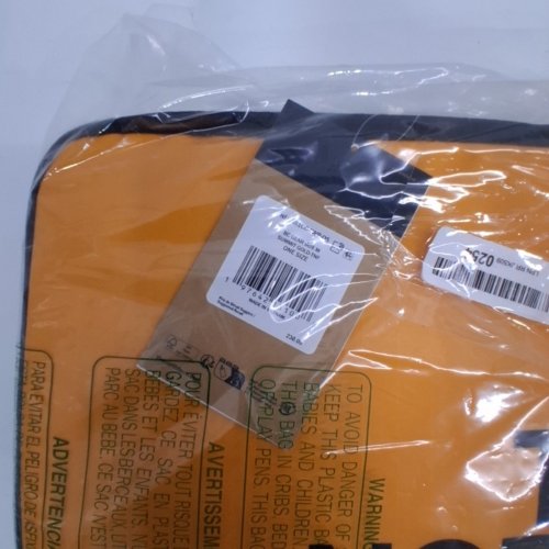 THE NORTH FACE BASE CAMP COLLAPSIBLE GEAR BOX - 65L CAPACITY (16'' X 22.2'' X 12'') - SUMMIT GOLD (MODEL: NF0A81CD) image 3