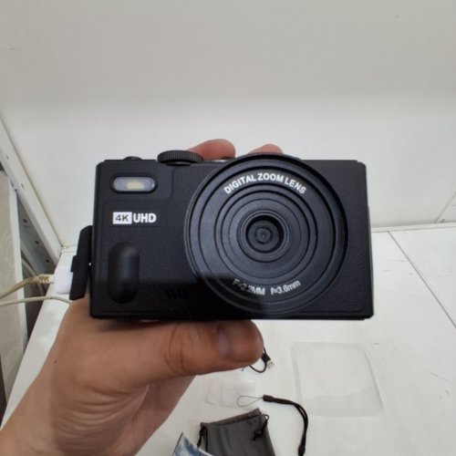 VIVITAR DIGITAL CAMERA WITH 8X DIGITAL ZOOM AND 3" LED DISPLAY - 4K HD - 20MP - BLACK (MODEL: VECXX99) image 4