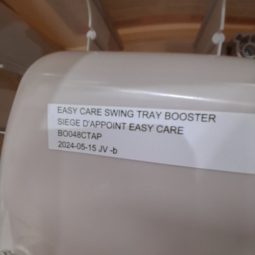 SAFETY1ST EASY CARE SWING TRAY BOOSTER BABY CHAIR SEAT WITH 4 RAISED FEET - BEIGE image 2