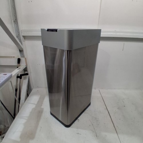 STAINLESS STEEL TOUCHLESS TRASH CAN WITH BUTTERFLY LID - 70L - SILVER (MODEL: LY-38) image 2