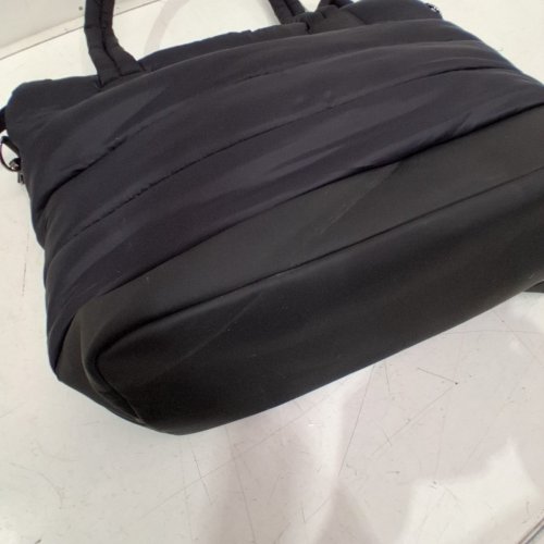 LOLE QUILTED PUFFER TOTE BAG - FITS 16" LAPTOPS - BLACK (MODEL: 2823771) image 3