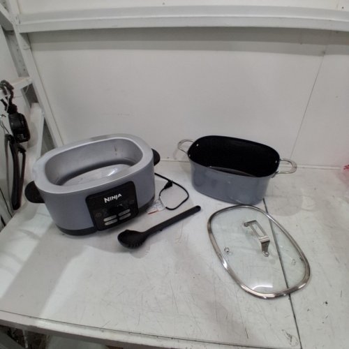 NINJA FOODI POSSIBLE COOKER MULTI-COOKER WITH GLASS LID, NON-STICK & OVEN SAFE - 8.5 QT, 1200W, 120 V - GRAY (MODEL: MC1000SP) image 4