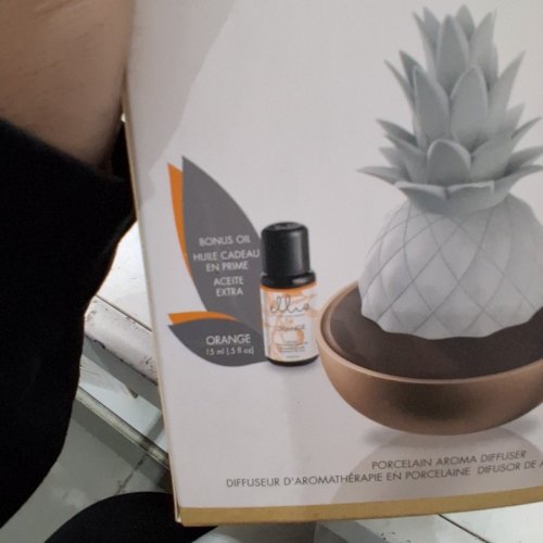 HOMEDICS ELLIA PURE PINEAPPLE PORCELAIN AROMA DIFFUSER - BONUS 15ML ORANGE OIL - WHITE/BRONZE (MODEL:ARM-P100CP-EO9) image 3