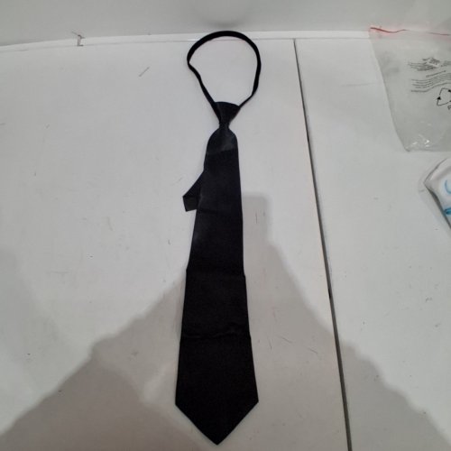 PRE-TIED ZIPPER NECKTIE - BLACK image 2
