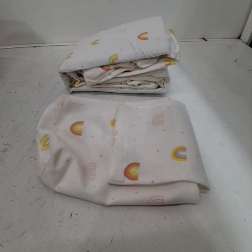 SOFT RAINBOW PATTERN BABY CRIB SHEET - 28" X 52" - WHITE/RAINBOWS image 2