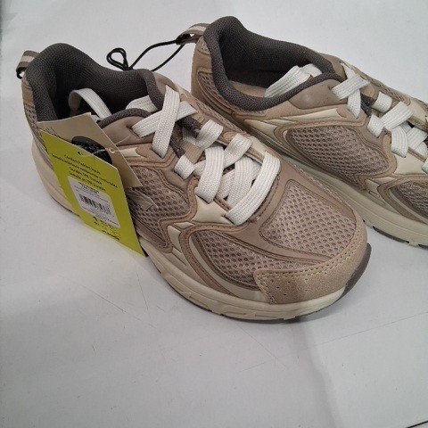 BOY'S AVIA ATHLETIC SNEAKERS - SIZE 1 - BEIGE image 3