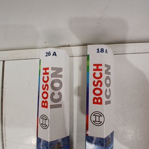 2PC BOSCH ICON BEAM WINDSHIELD WIPER BLADES - FRONT DRIVER AND PASSENGER SIDE - 26A/18A image 3