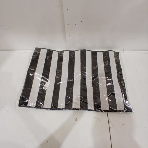 SMALL INDOOR NON-SLIP ENTRANCE MAT - 15" X 23" - BLACK, WHITE, STRIPE image 2