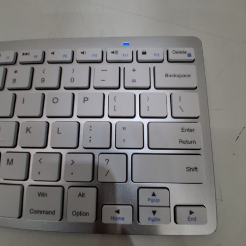 ATRECK ULTRA-SLIM BLUETOOTH KEYBOARD - SILVER (MODEL: HB098) image 2