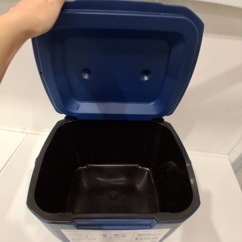 COLEMAN CHILLER 16 QT PORTABLE COOLER - 15 L - DARK BLUE (MODEL: 5877) image 4