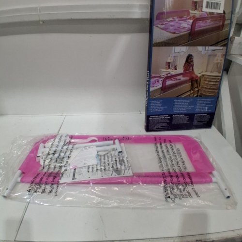 DREAM ON ME (DOM) LIGHTWEIGHT DELUXE SECURITY BED RAIL - 32.5" X 14.5" - PINK - (MODEL: ‎419-P) image 2