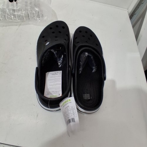 UNISEX ADULT CROCS BAYABAND CLOG - MEN'S 10 / WOMEN'S 12 - BLACK / WHITE (STYLE:205089) image 2