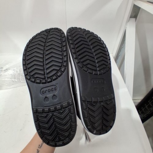 UNISEX ADULT CROCS BAYABAND CLOG - MEN'S 10 / WOMEN'S 12 - BLACK / WHITE (STYLE:205089) image 4