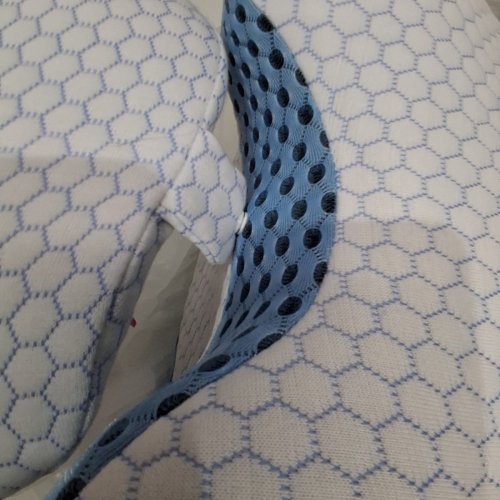 2PC SUSUZI MULTIPURPOSE 3-IN-1 ERGONOMIC MEMORY FOAM WEDGE SUPPORT PRONE READING PILLOW - WHITE / BLUE image 3