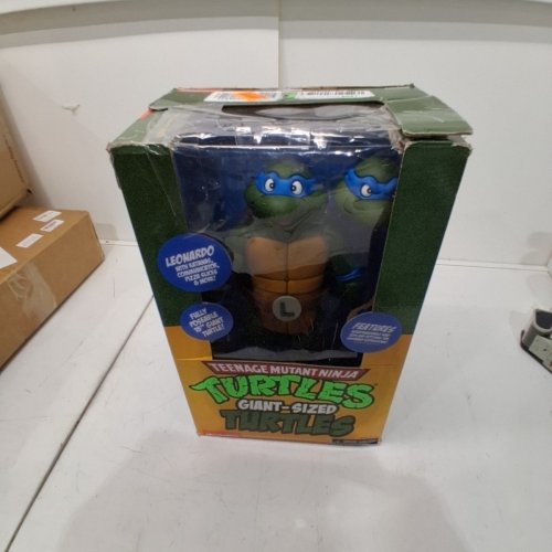 NECA TEENAGE MUTANT NINJA TURTLES LEONARDO GIANT-SIZED TURTLE ACTION FIGURE - 15" - GREEN image 6