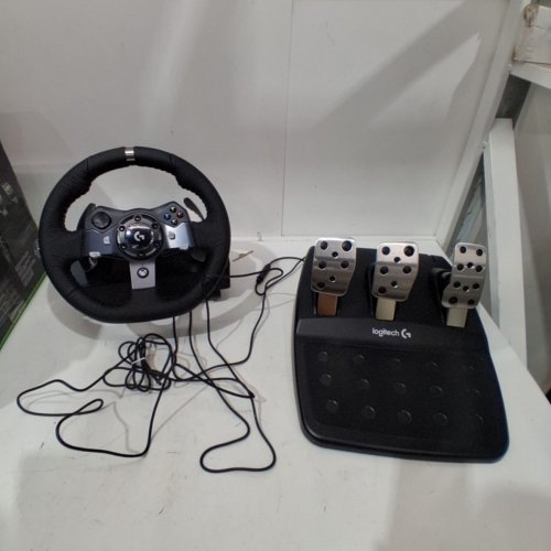 LOGITECH G920 DRIVING FORCE RACE WHEEL, FORCE FEEDBACK STEERING WHEEL WITH PEDALS FOR XBOX ONE/PC (MODEL: 941-000121) image 3