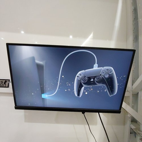 SONY PLAYSTATION 5 SLIM (PS5) CONSOLE WITH WIRELESS CONTROLLER - DIGITAL EDITION - 1TB (MODEL: CFI-2015) image 7