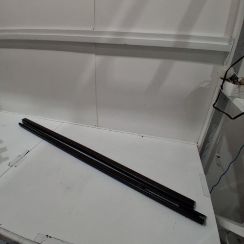 2PK THULE SQUAREBAR STEEL LOAD BARS - 46" - BLACK (MODEL : 712200) image 3