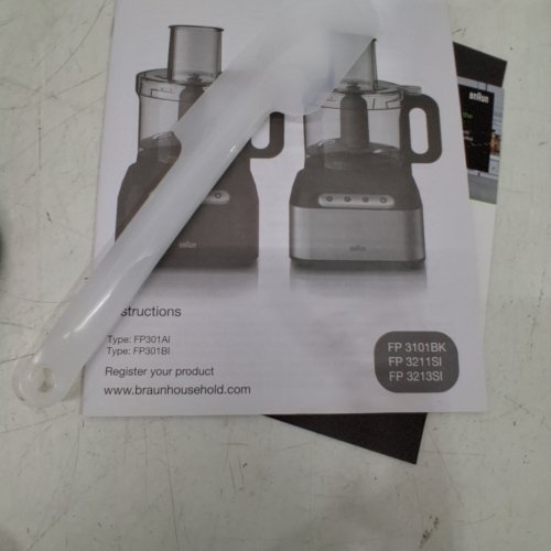 BRAUN 8 CUP FOOD PROCESSOR - SILVER (MODEL:FP3211SI) image 3