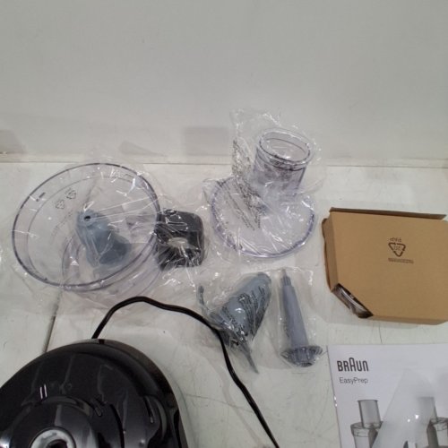 BRAUN 8 CUP FOOD PROCESSOR - SILVER (MODEL:FP3211SI) image 5