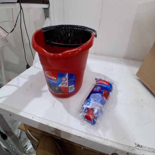 VILEDA QUICKWRING BUCKET WITH TORSION WRINGER - RED (MODEL: 4038121) image 2
