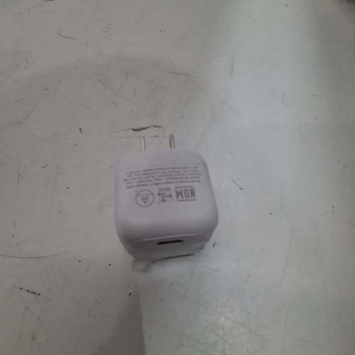 BELKIN BOOSTCHARGE COMPACT USB-C WALL CHARGER - 30W - WHITE (MODEL: WCA008DQWH) image 2