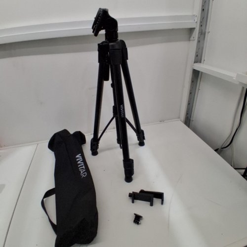VIVITAR PRO CAMERA TRIPOD - 67" - BLACK (MODEL: VIVVPT4867-FR-NOC) image 2