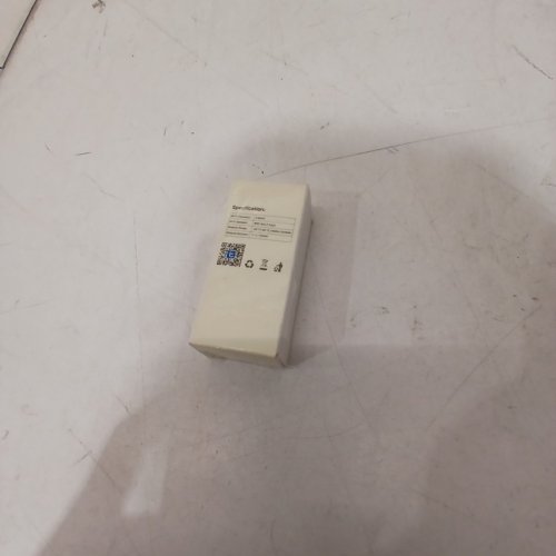 TEMPERATURE & HUMIDITY SENSOR - SMART WIFI TEMPERATURE HUMIDITY SENSOR - WHITE image 4