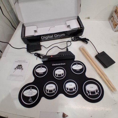 IMEISH ELECTRONIC DIGITAL DRUM KIT - WITH 3 RHYTHMS, 7 SILICONE RUBBER PADS, DRUMSTICKS, 2 SUSTAIN PEDALS - BLACK/WHITE - (MODEL: G3002) image 3
