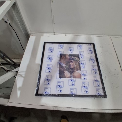 AMERICANFLAT PICTURE FRAME WITH POLISHED PLEXIGLASS - 20" X 20" - BLACK image 2